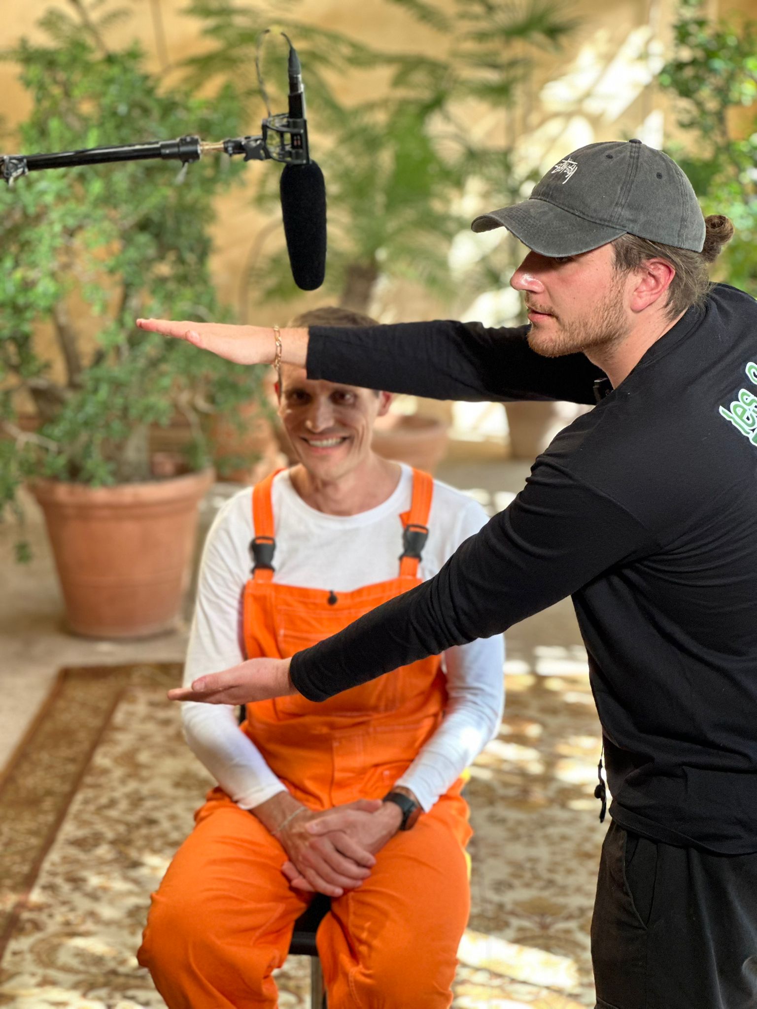 As du Jardin : candidat en interview